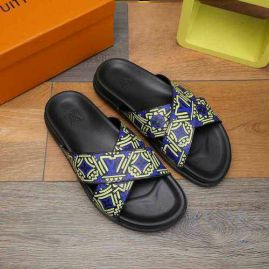 Picture of LV Slippers _SKU497958393641942